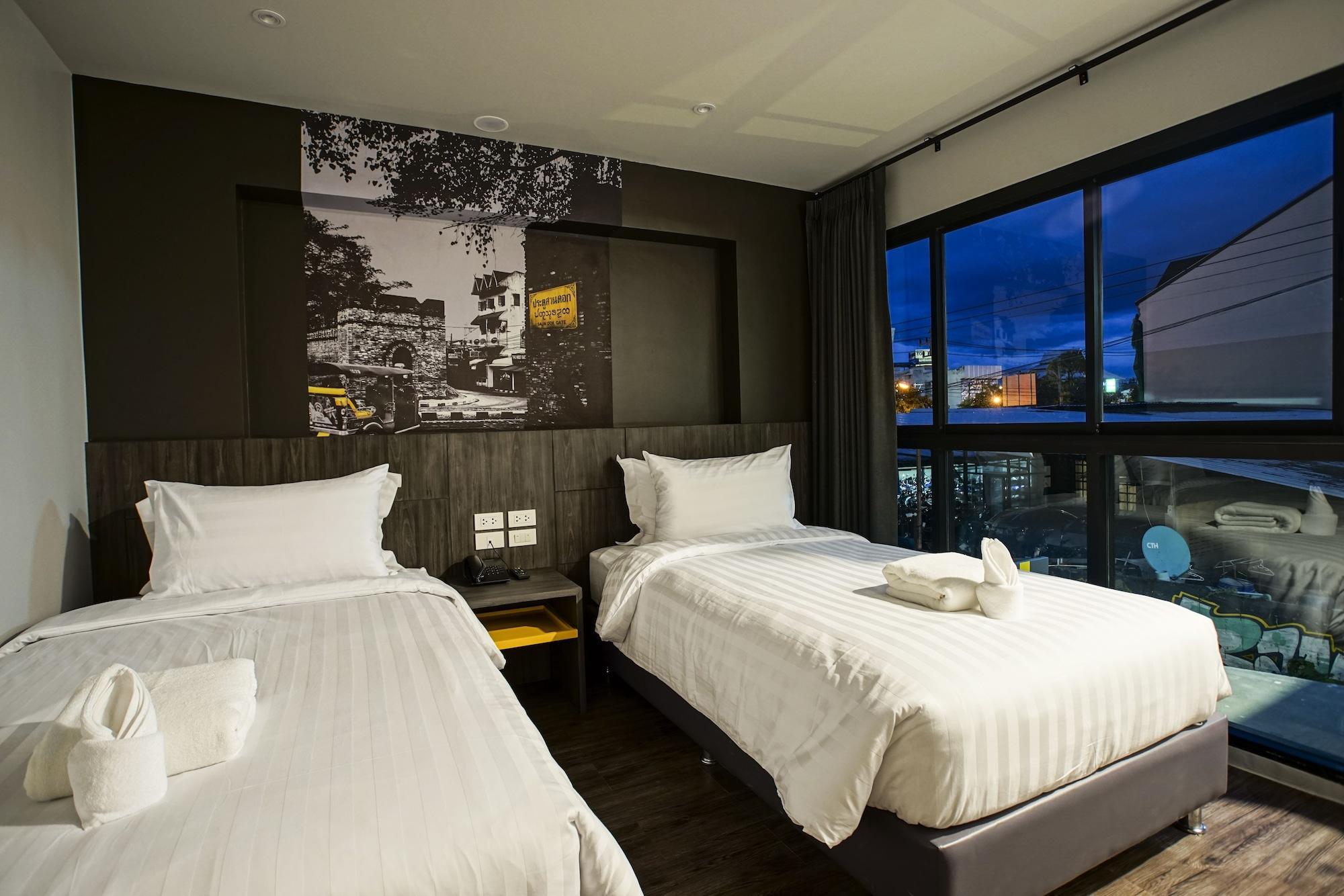 Sleep Mai Thapae Chiang Mai Old City Lifestyle Hotel Exterior photo
